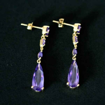 News of the Week: Earrings, Necklaces, Necklaces, Thirds and scapulars Gold Plated